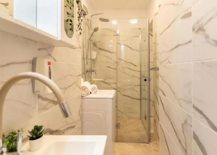 Apartament Tiny Haven - Cozy In Piata Romana *