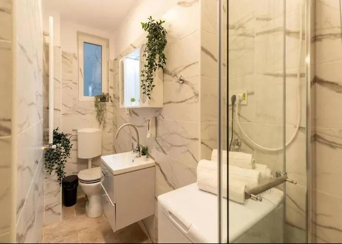 Tiny Haven - Cozy In Piata Romana